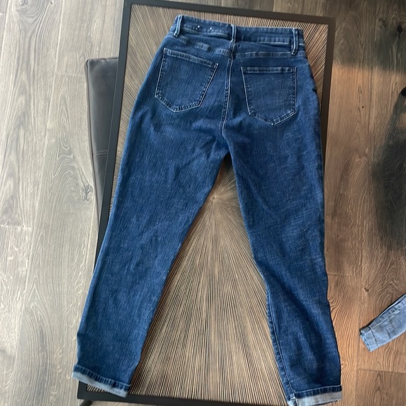 Ann Taylor Factory Women’s Jeans. Size 6 - Picture 2 of 3